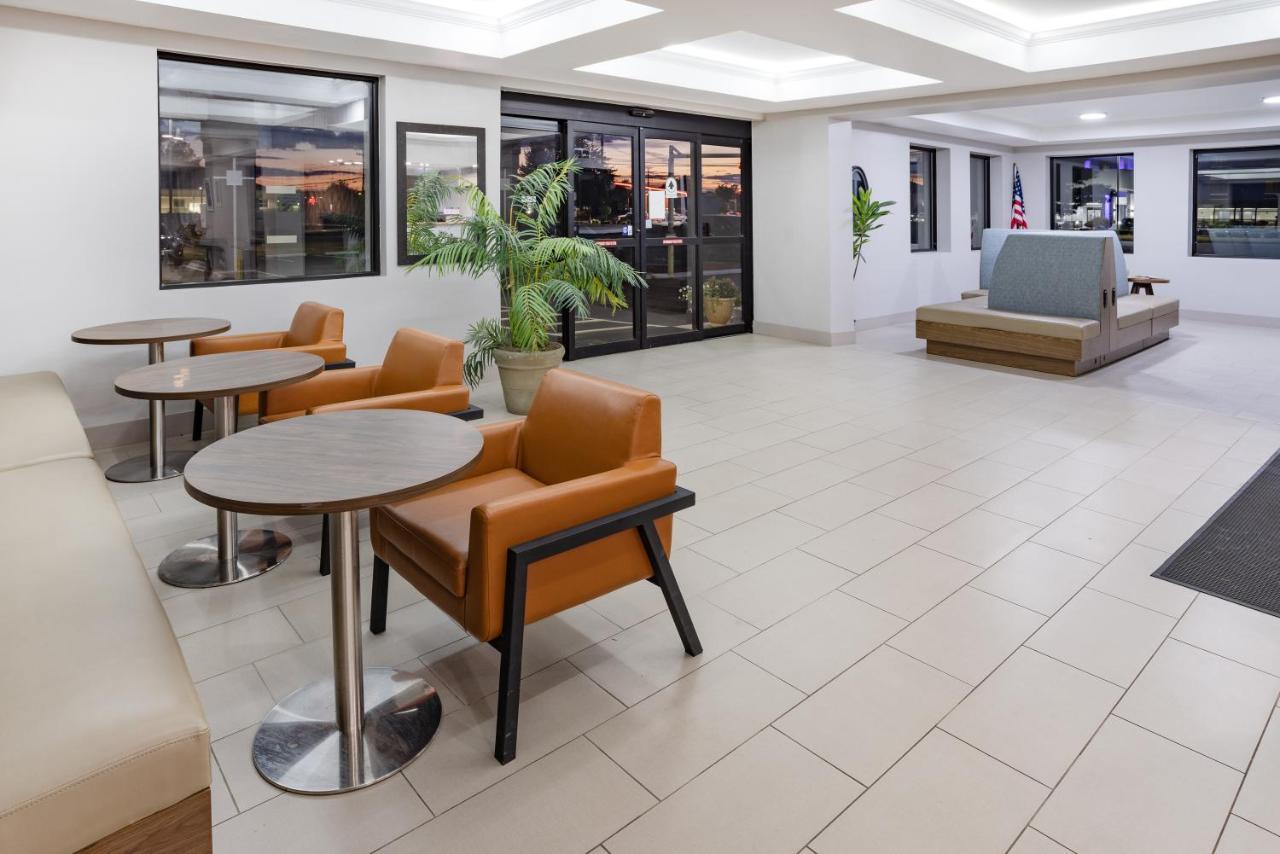 Hotel Wingate By Wyndham Fishkill Extérieur photo