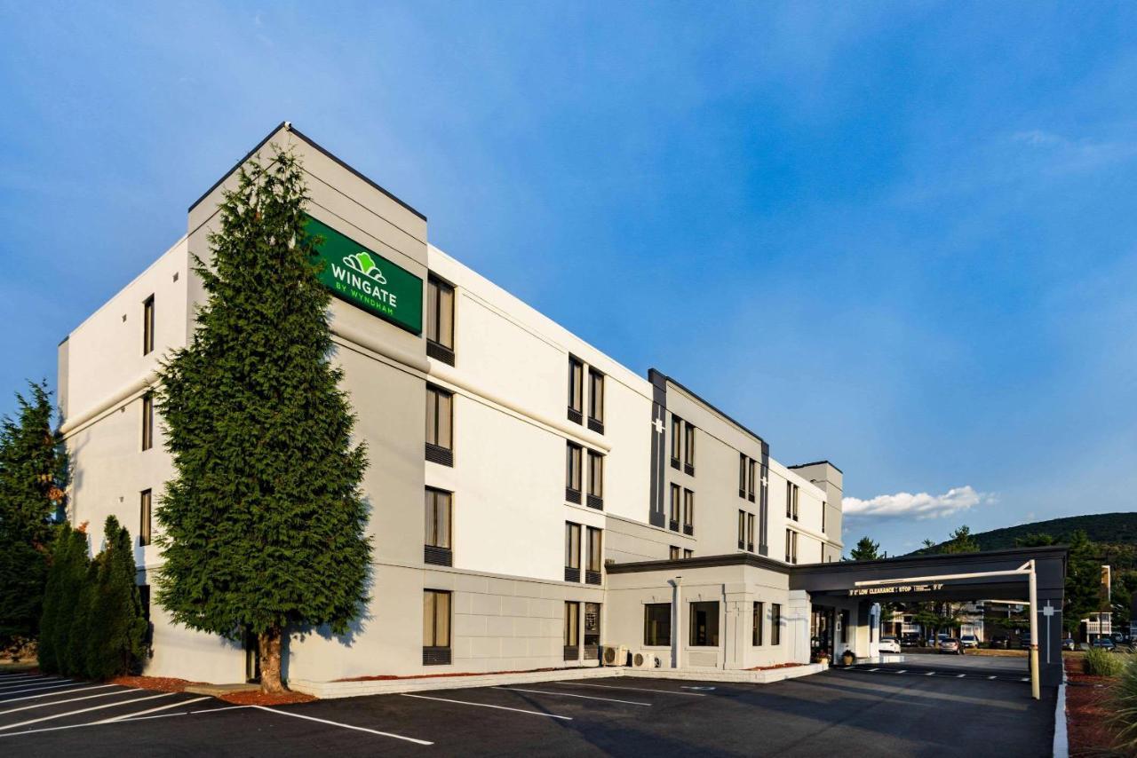 Hotel Wingate By Wyndham Fishkill Extérieur photo